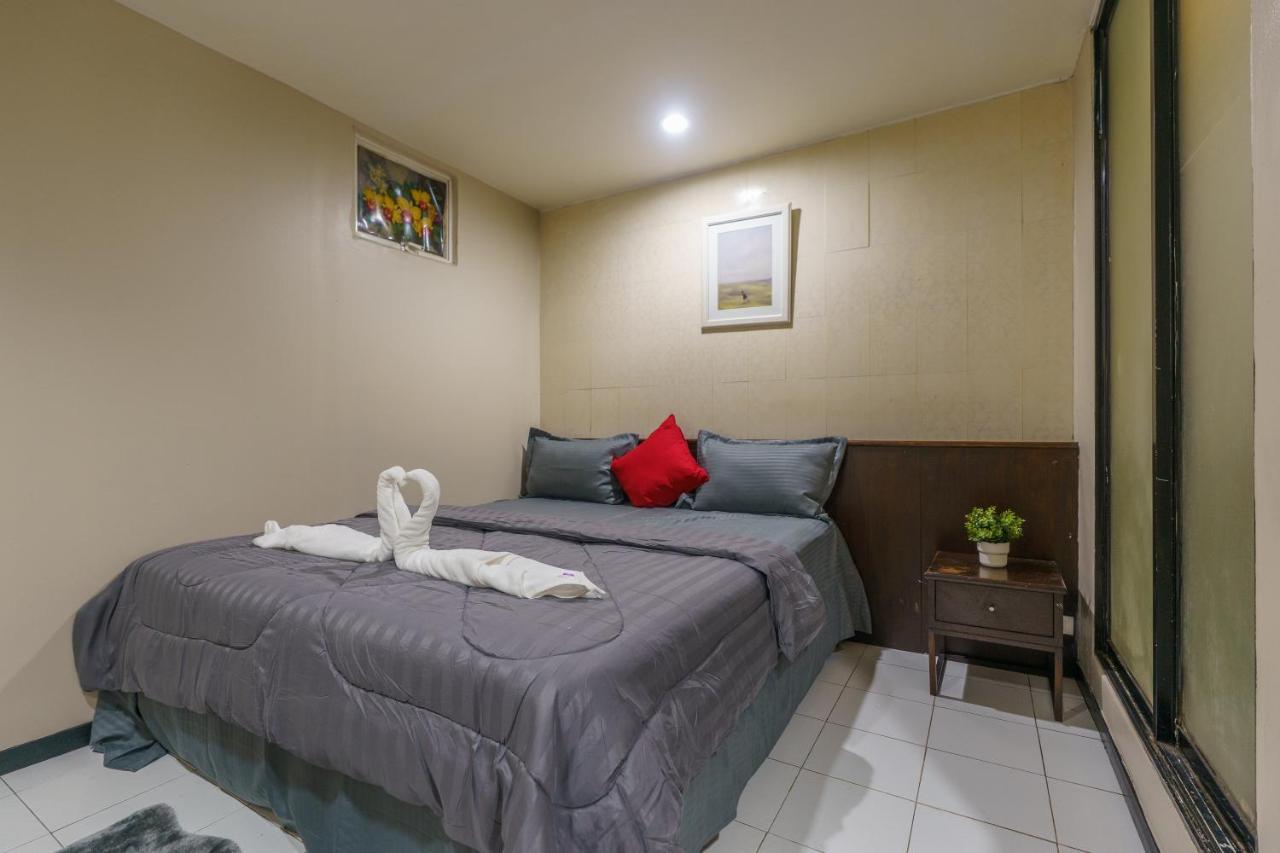 Cheqinn Bed Sukhumvit 4 Nana Plaza Bangkok Eksteriør billede